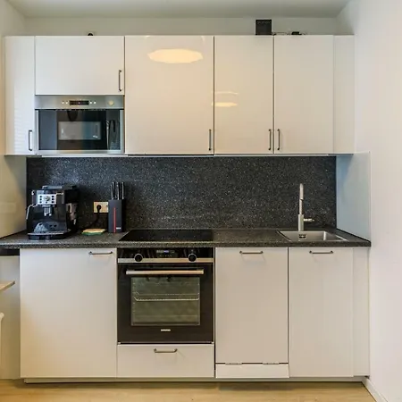 Apartment High-quality Near - Parking Space Wurzburg